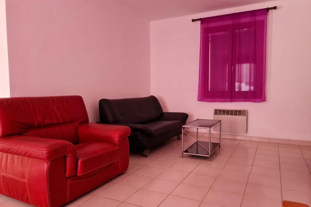 Photo of Livingroom in Saint-Parres-aux-Tertres