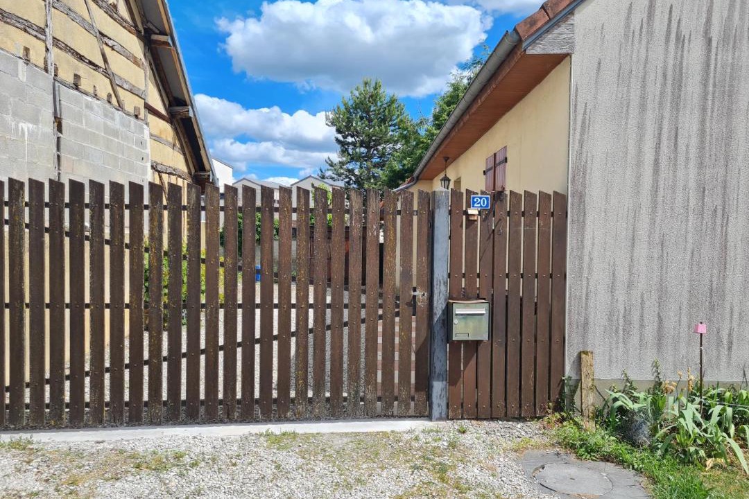 Photo of Buildings in Saint-Parres-aux-Tertres