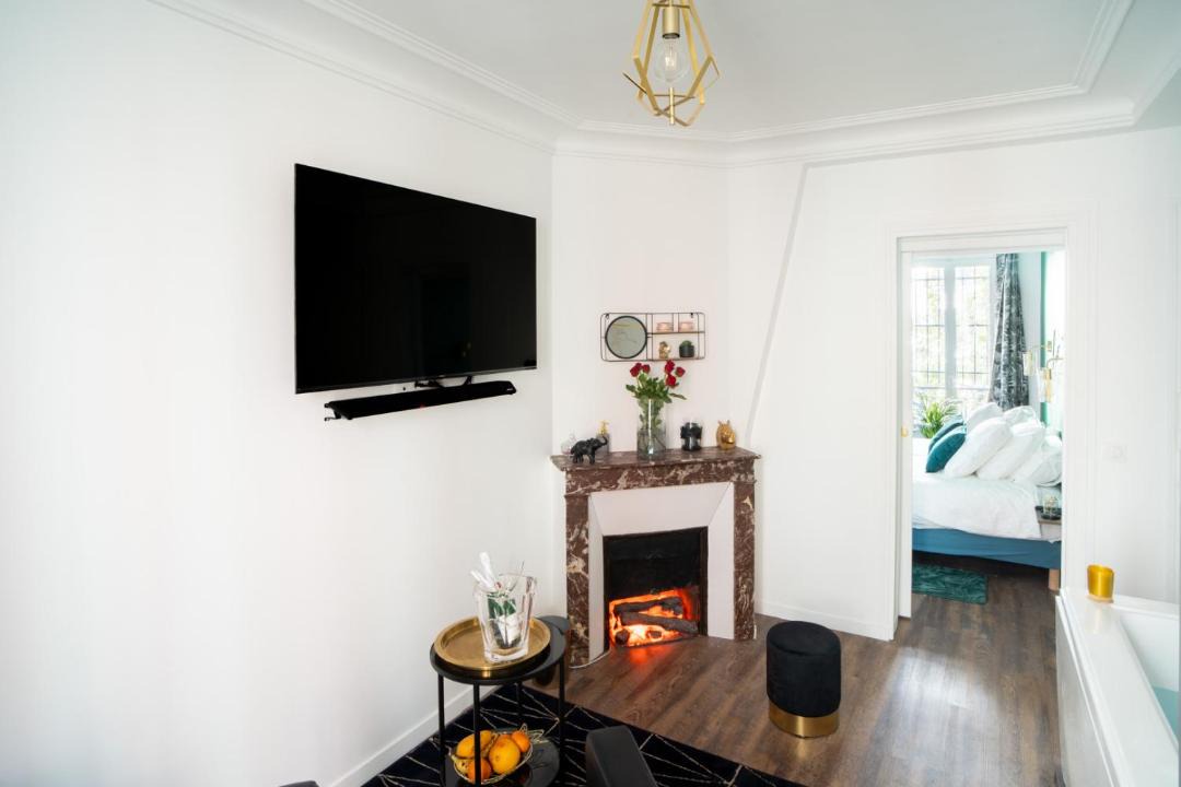 Photo of Livingroom in Levallois-Perret
