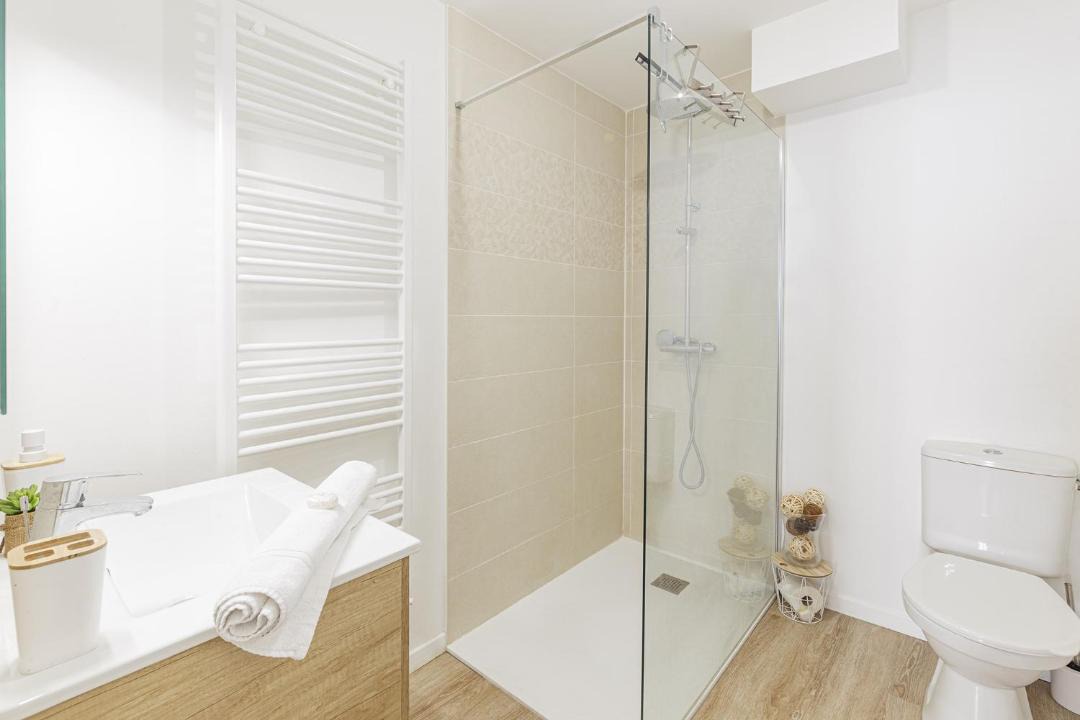 Photo of Bathroom in Jean Jaures