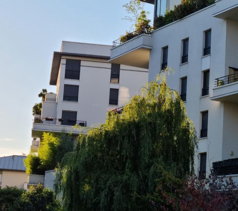 Photo of Buildings in Ermont