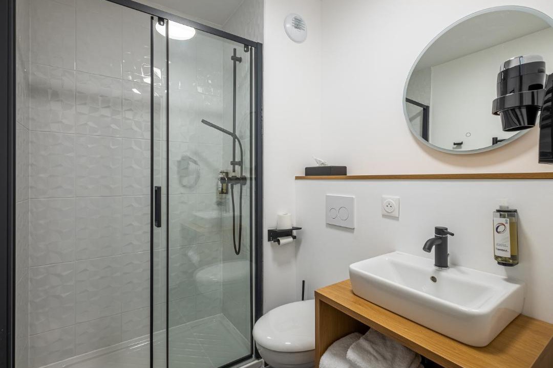 Photo of Bathroom in Saint-Honore - Jeanne d'Arc