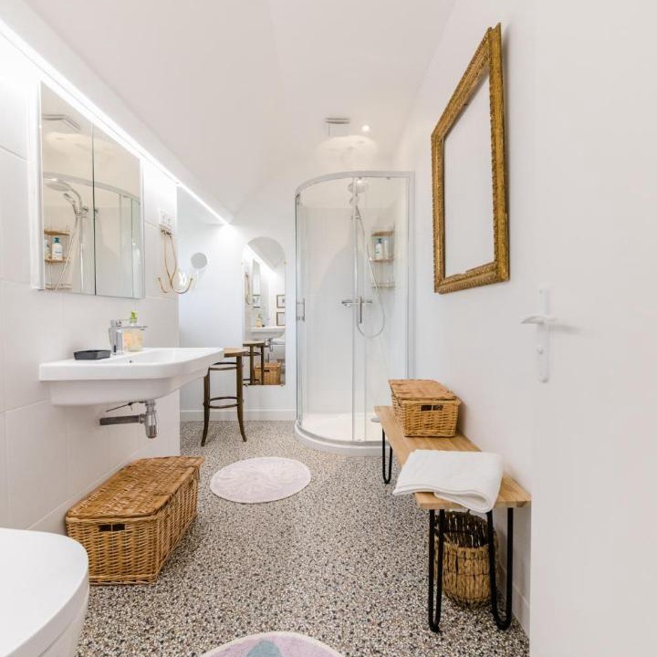 Photo of Bathroom in Bordeaux-Saint-Clair