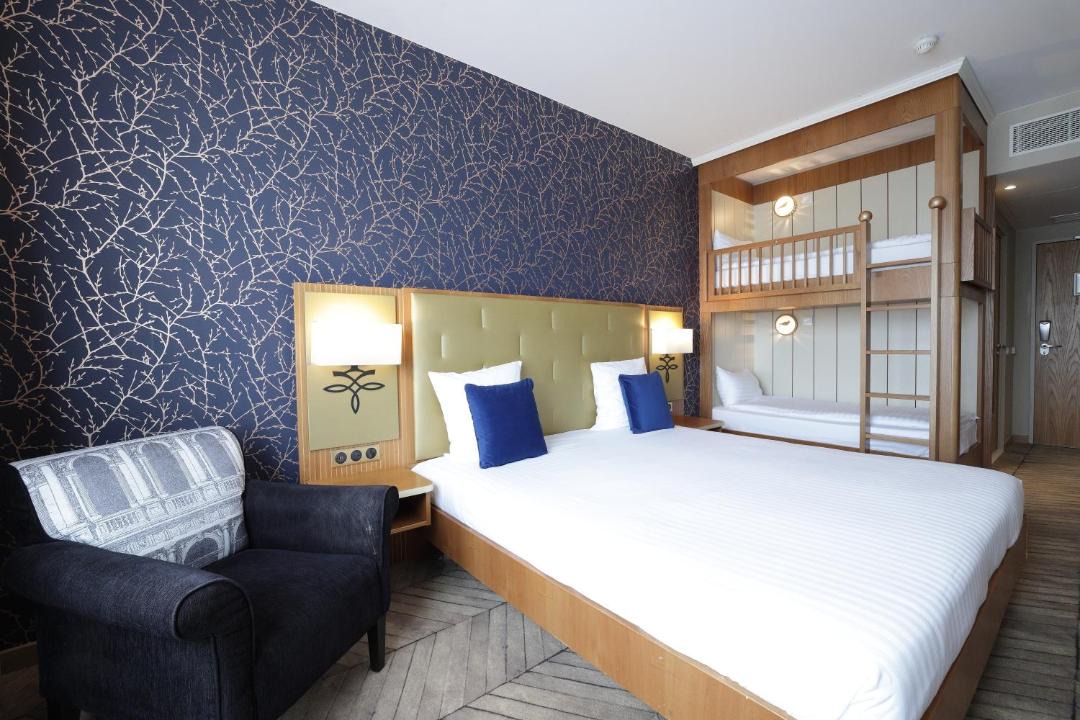 Photo of Bedroom in Magny-le-Hongre