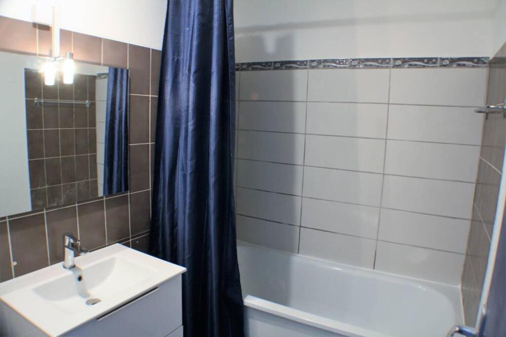 Photo of Bathroom in Port