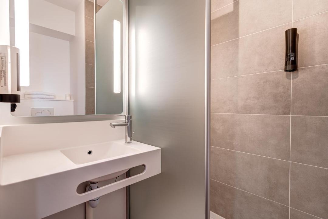 Photo of Bathroom in Le Port-Marly