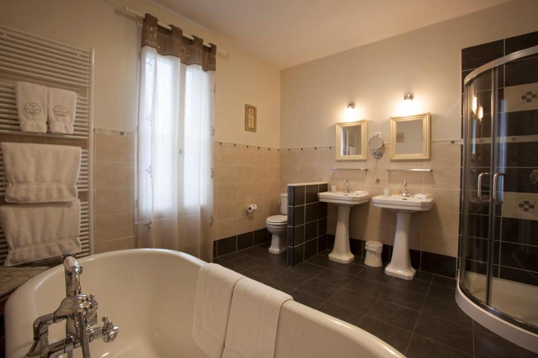 Photo of Bathroom in Mazamet