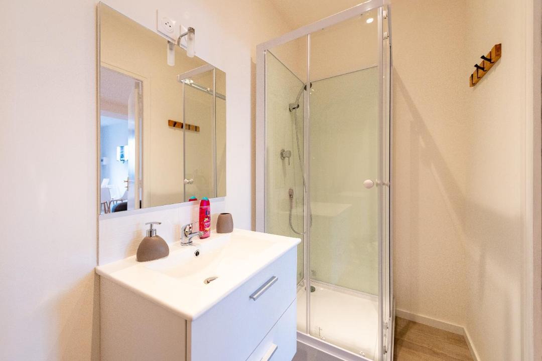 Photo of Bathroom in Anzin