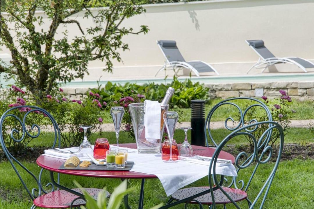 Photo of Patio Balcony in Mesnil-Saint-Pere