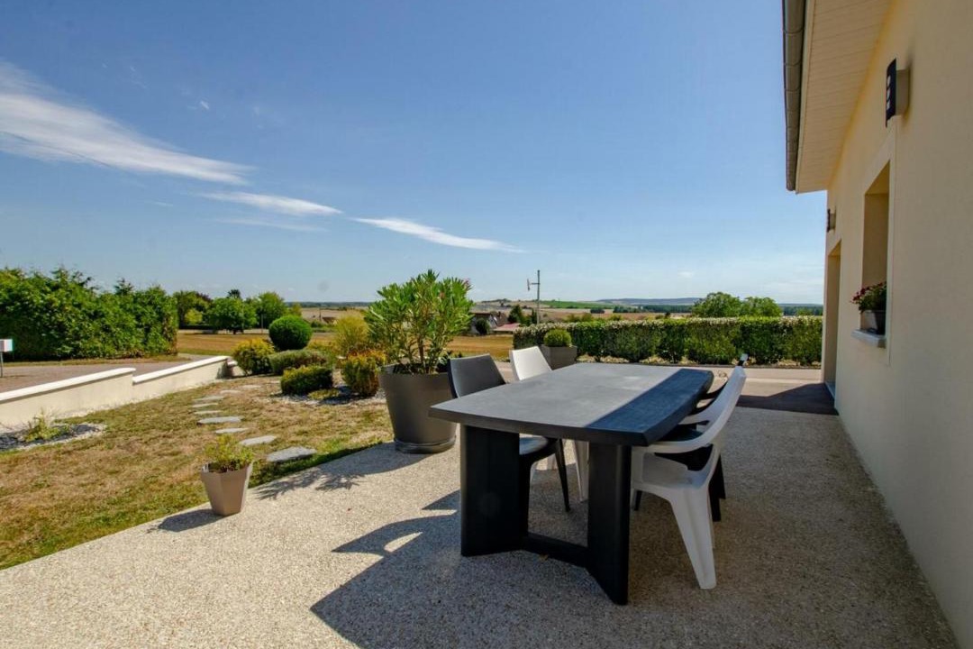 Photo of Patio Balcony in Plessis-Barbuise