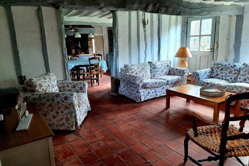 Photo of Others in La Chapelle-sur-Dun