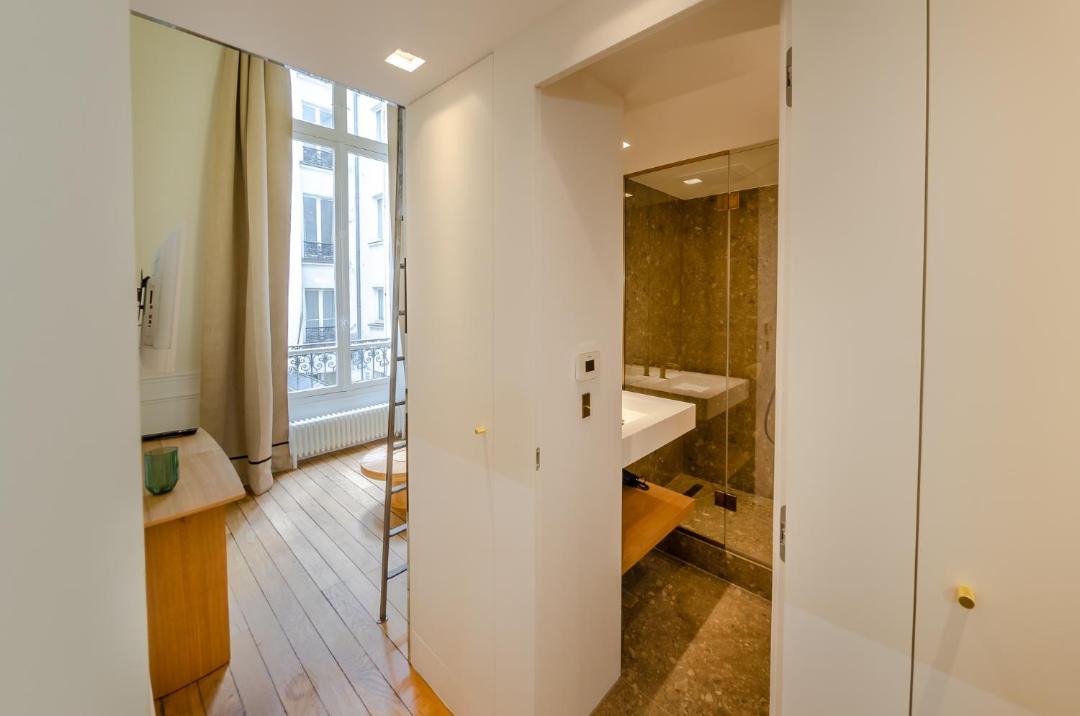 Photo of Bathroom in Faubourg Saint-Germain