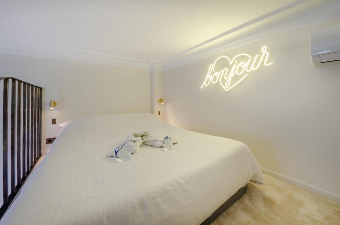 Photo of Bedroom in Faubourg Saint-Germain