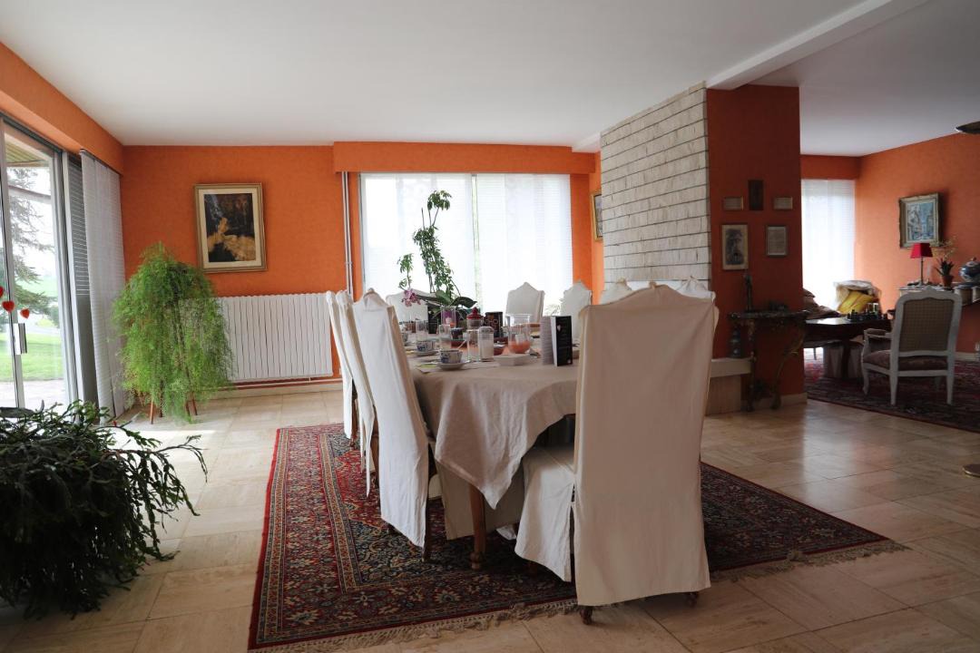 Photo of Others in Magny-en-Vexin