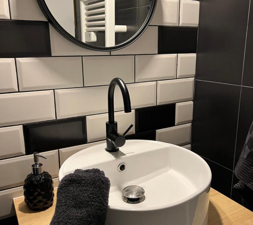 Photo of Bathroom in La Ville-du-Bois