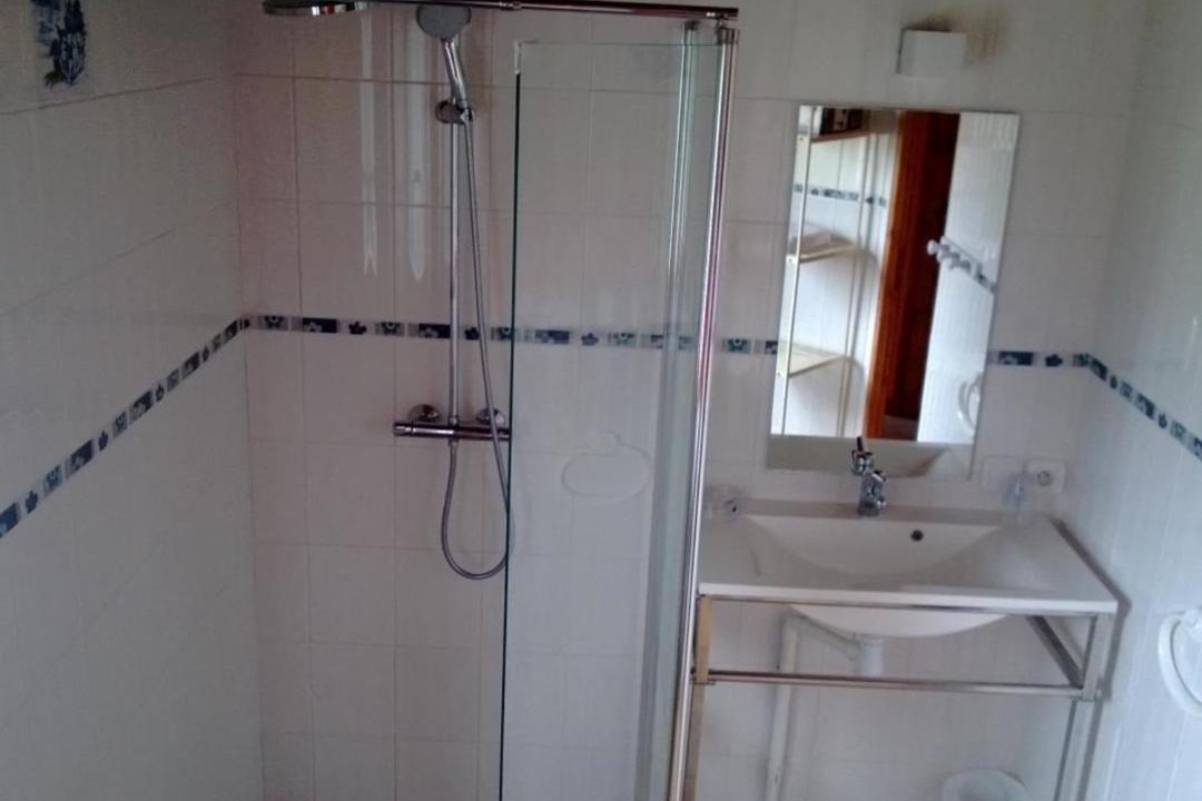 Photo of Bathroom in Pihen-les-Guines