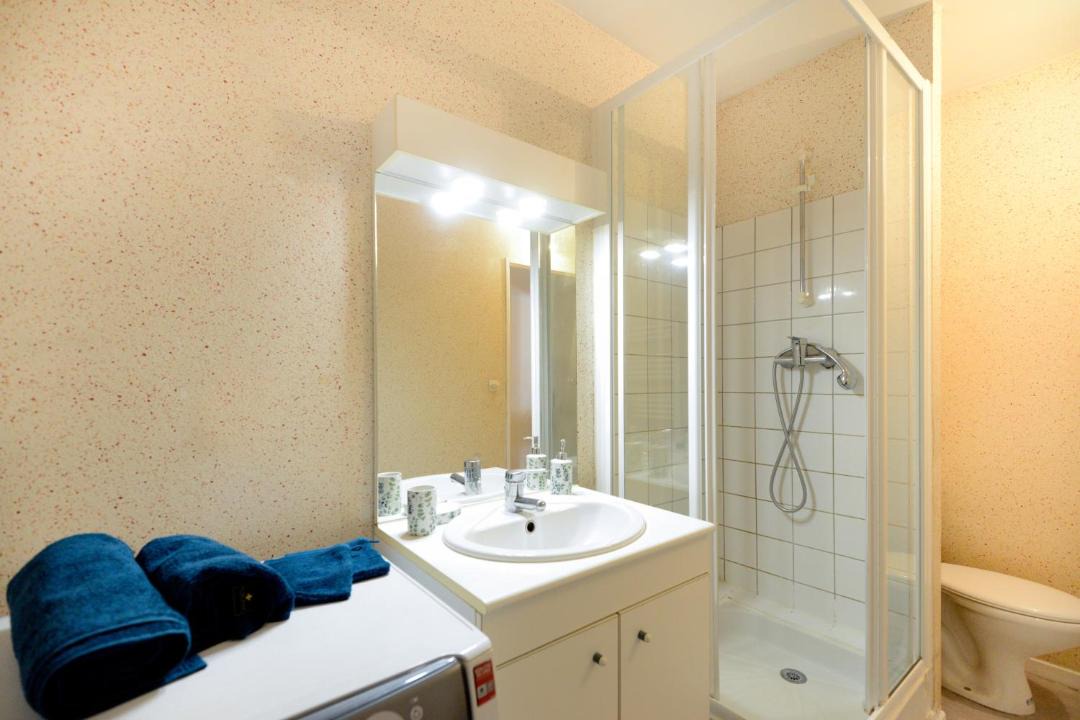 Photo of Bathroom in Centre Ville