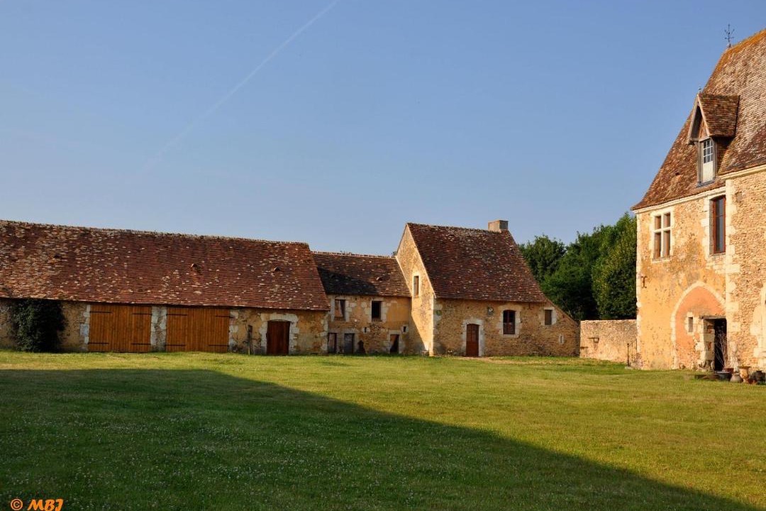 Photo of Buildings in Margon