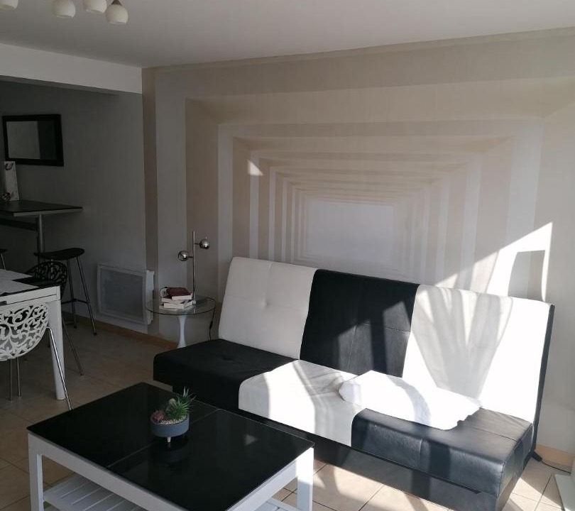 Photo of Livingroom in Reau