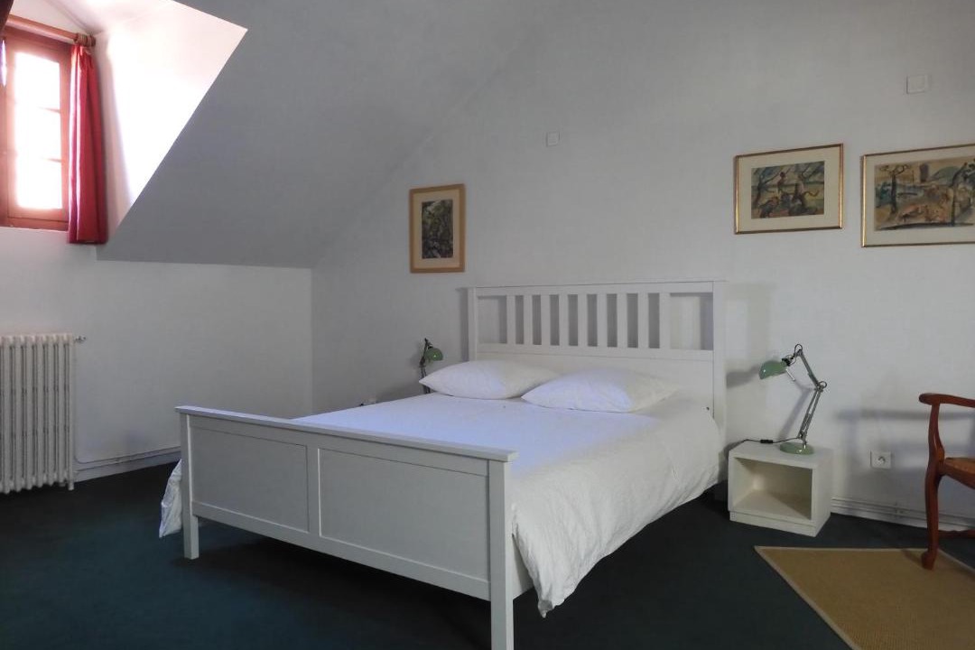 Photo of Bedroom in Pont-Sainte-Maxence