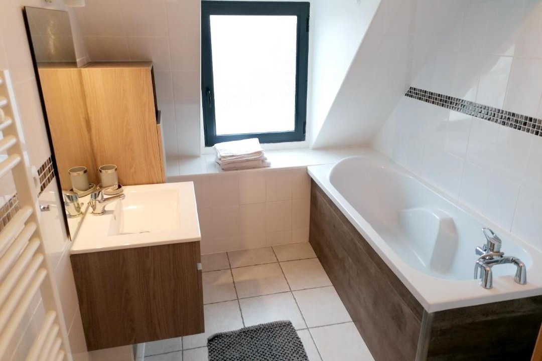 Photo of Bathroom in Sainte-Genevieve-les-Gasny