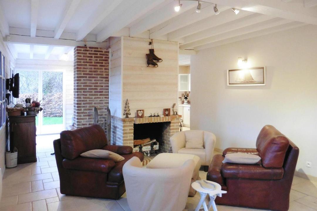 Photo of Livingroom in Saint-Martin-aux-Buneaux