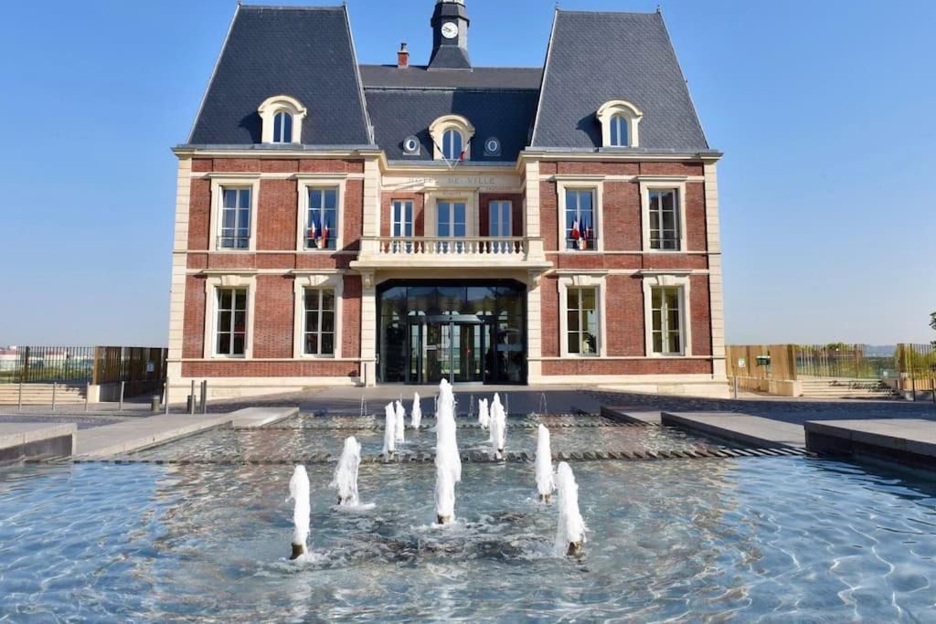 Photo of Buildings in Noisy-le-Grand