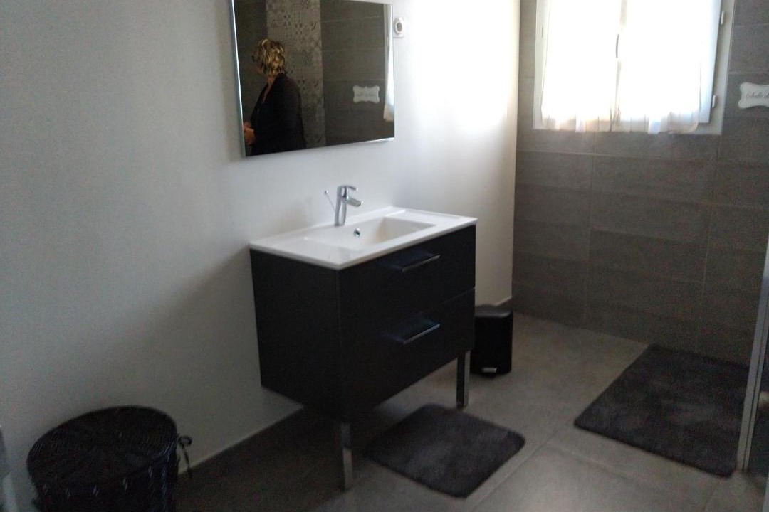 Photo of Bathroom in Chailloue