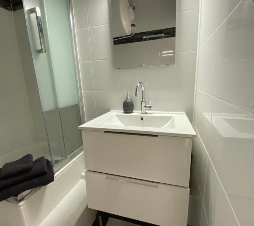 Photo of Bathroom in Champs-Elysees