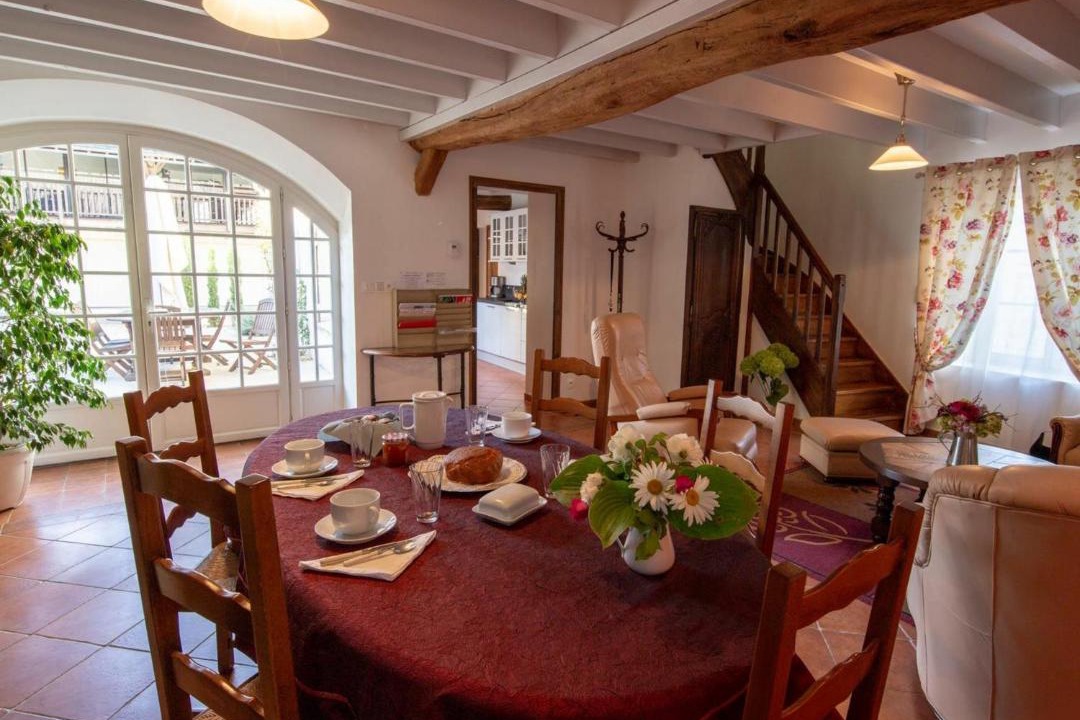 Photo of Livingroom in Courcelles