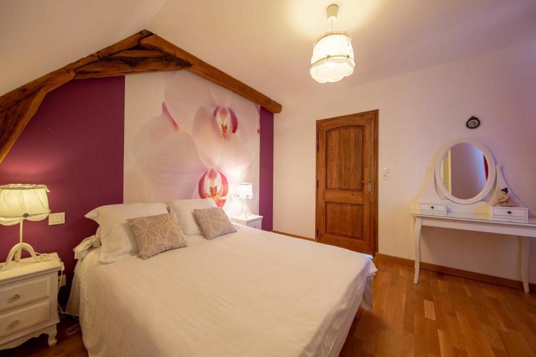 Photo of Bedroom in Courcelles