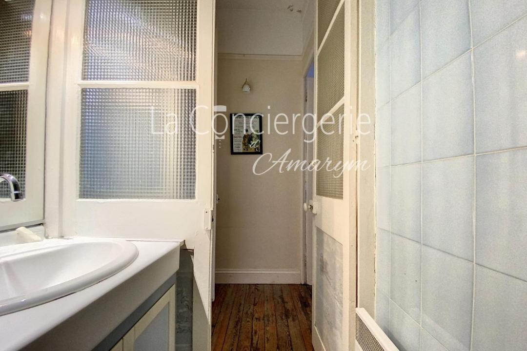 Photo of Bathroom in Dieppe