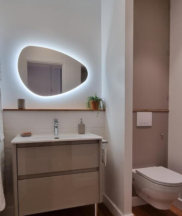 Photo of Bathroom in Reims City Centre