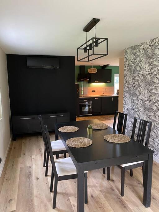Photo of Livingroom in Derchigny