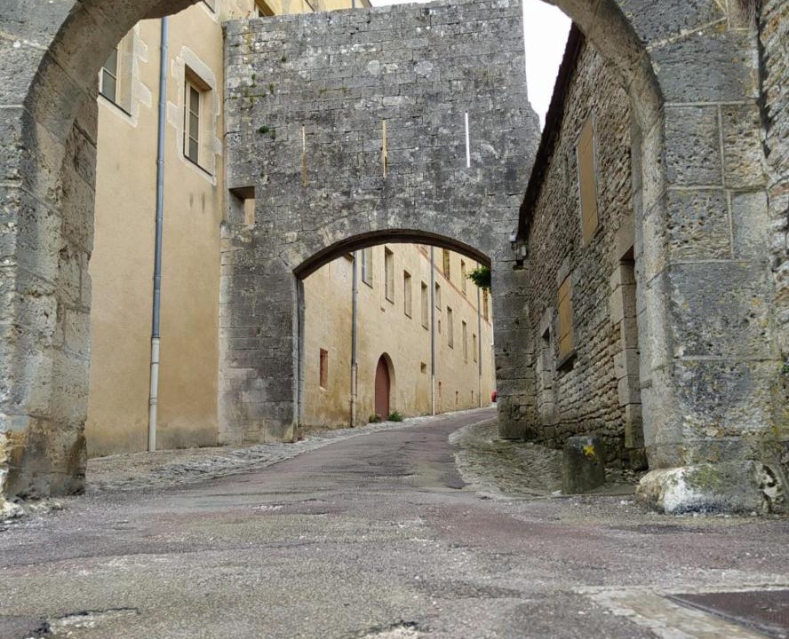 Photo of Buildings in Flavigny-sur-Ozerain