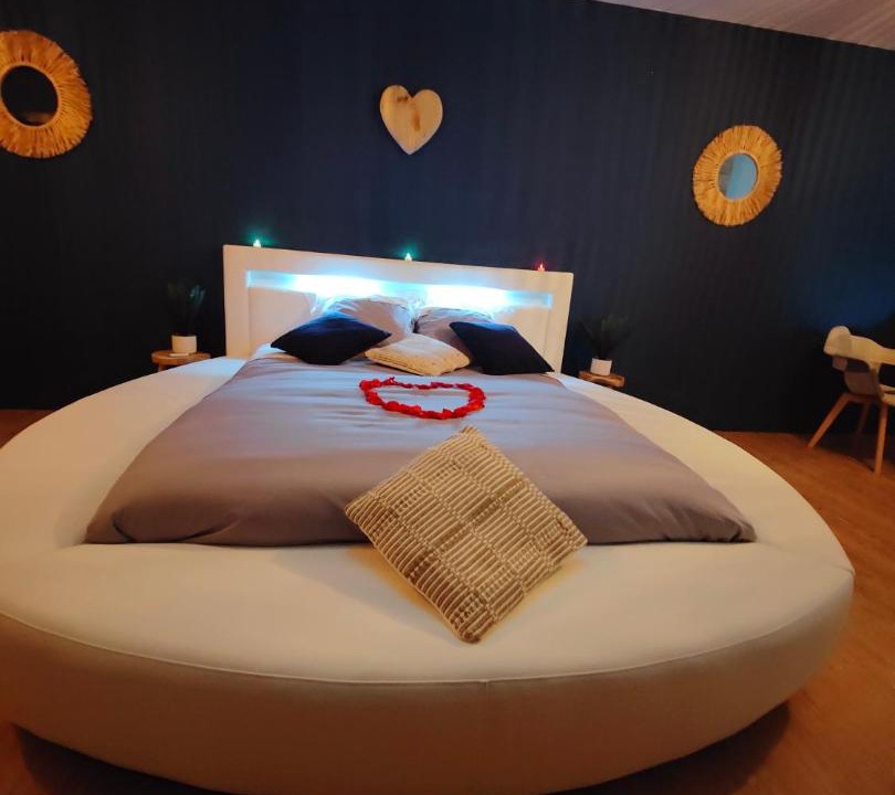 Photo of Bedroom in Saint-Germer-de-Fly