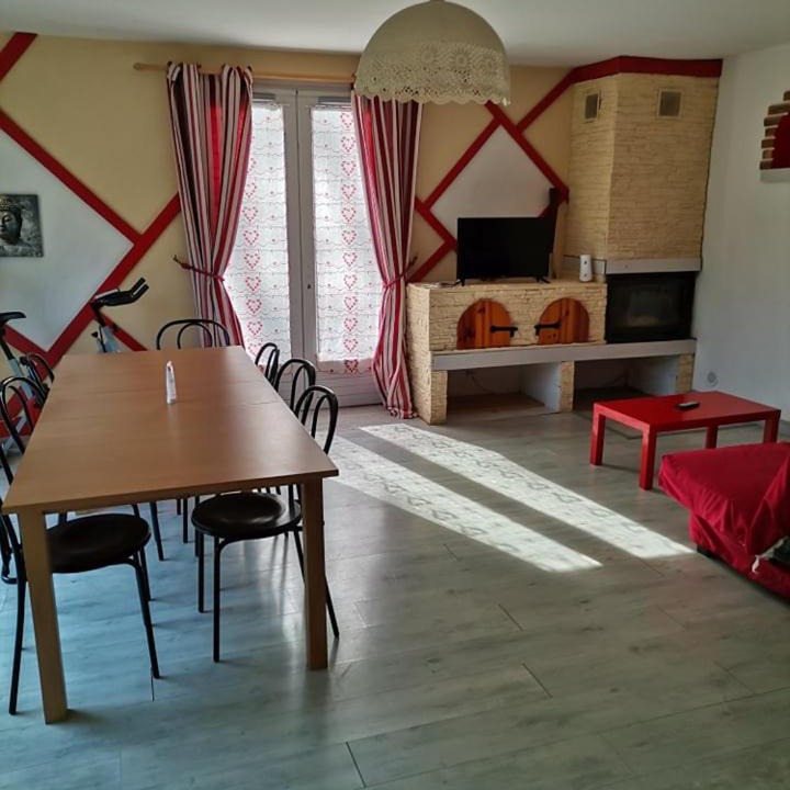 Photo of Livingroom in Saint-Michel