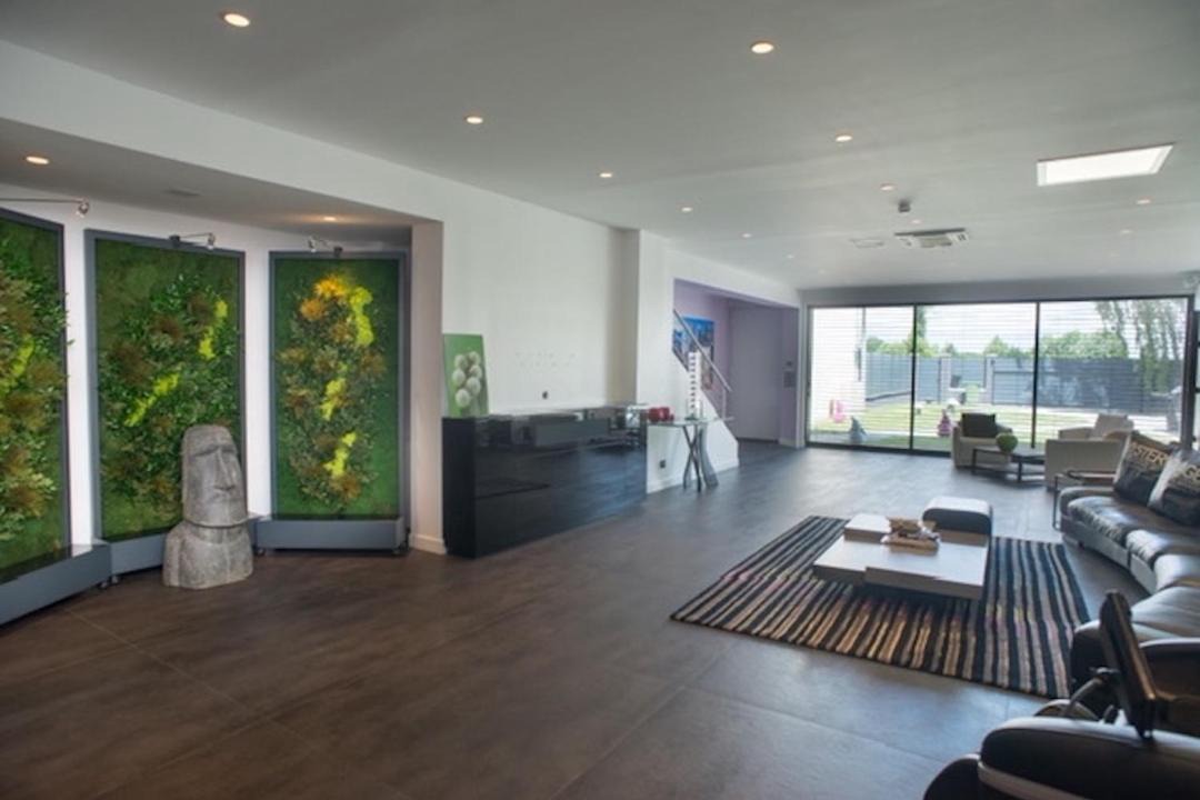 Photo of Livingroom in Pringy