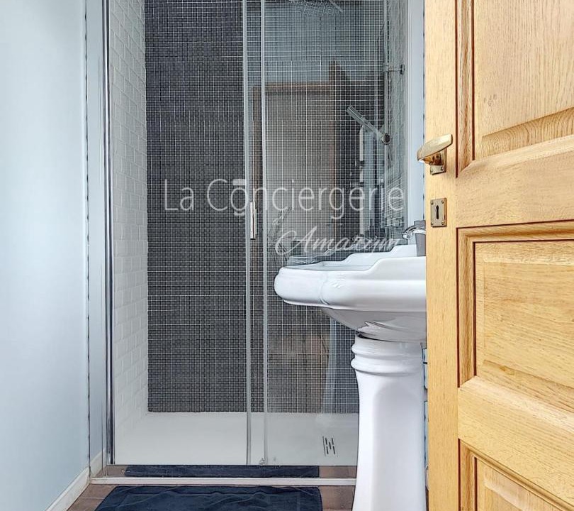 Photo of Bathroom in Ault