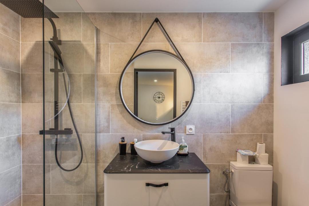 Photo of Bathroom in Henriville
