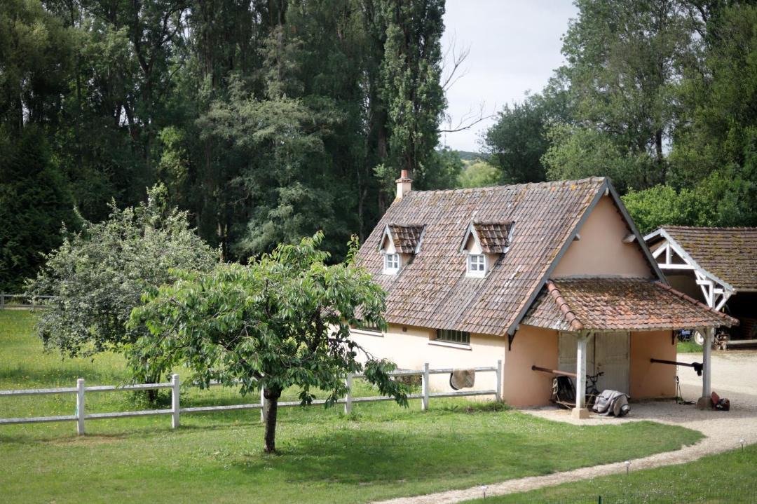 Photo of Others in Saint-Cyr-sous-Dourdan