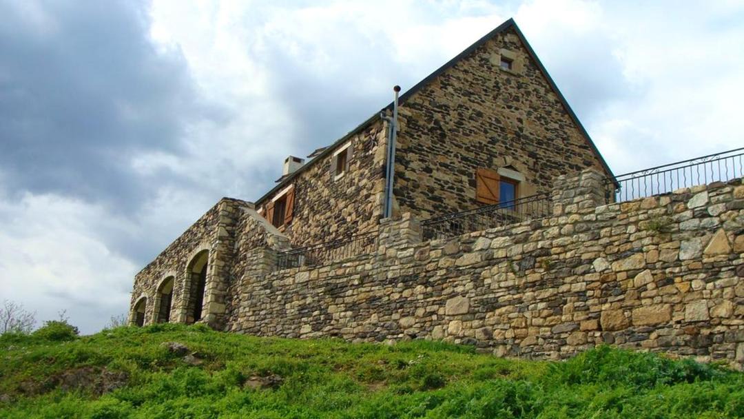 Photo of Buildings in Rentieres