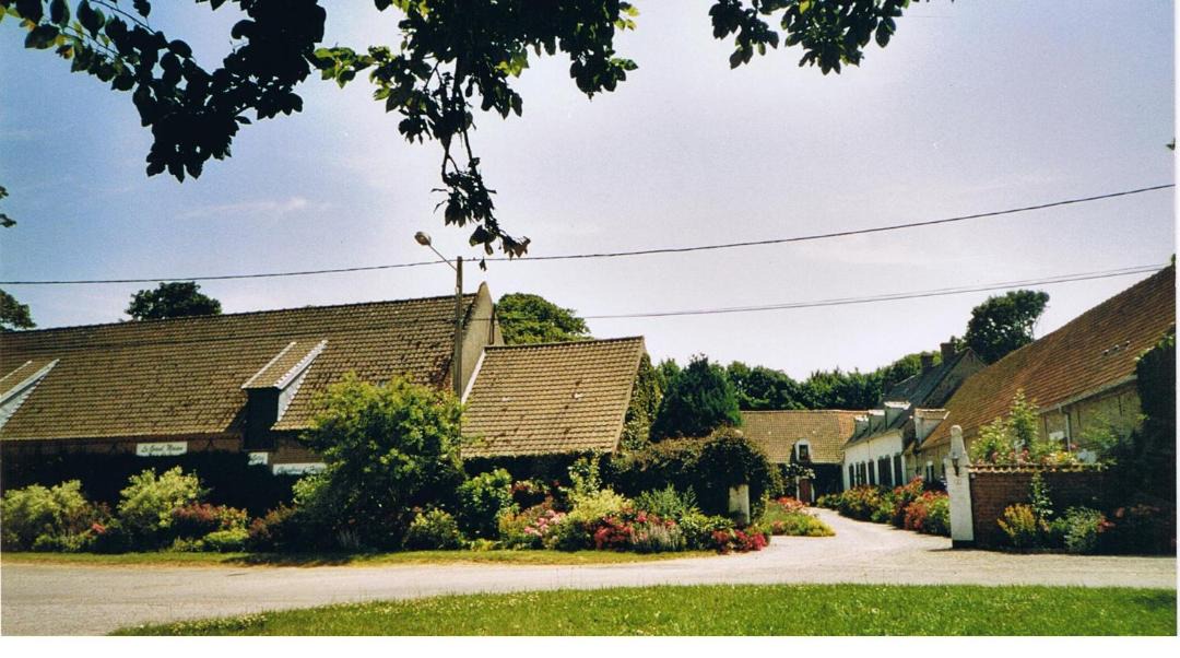 Photo of Others in Escalles