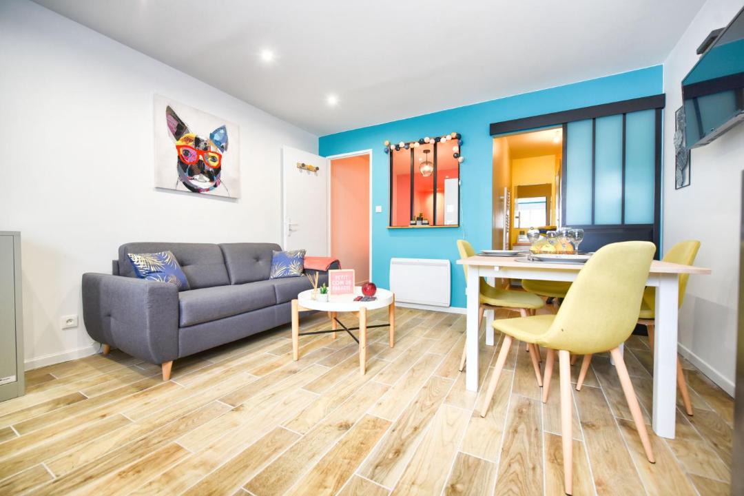 Photo of Livingroom in Saint-Martin-du-Littoral