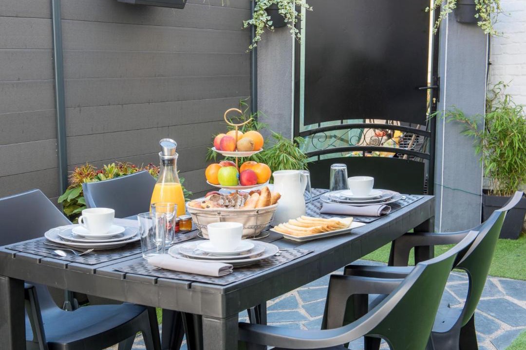 Photo of Patio Balcony in Lens