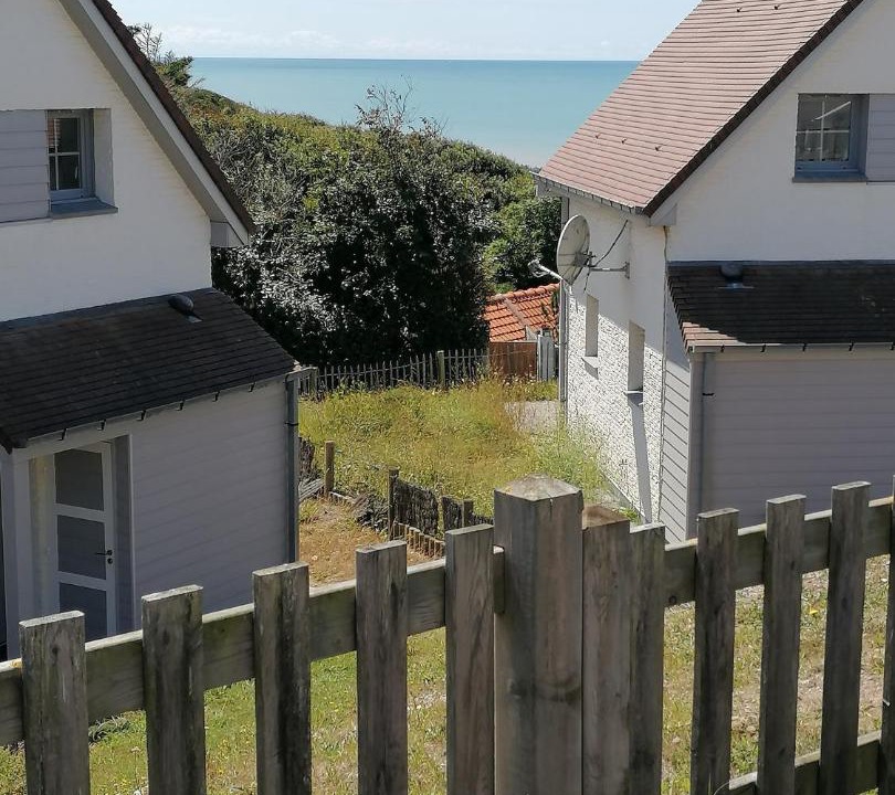 Photo of Buildings in Equihen-Plage