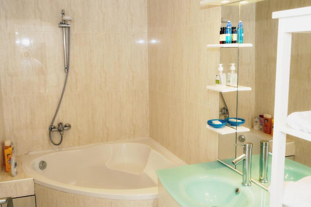 Photo of Bathroom in Boulogne-Centre