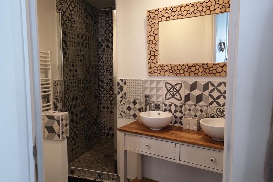 Photo of Bathroom in Le Portel