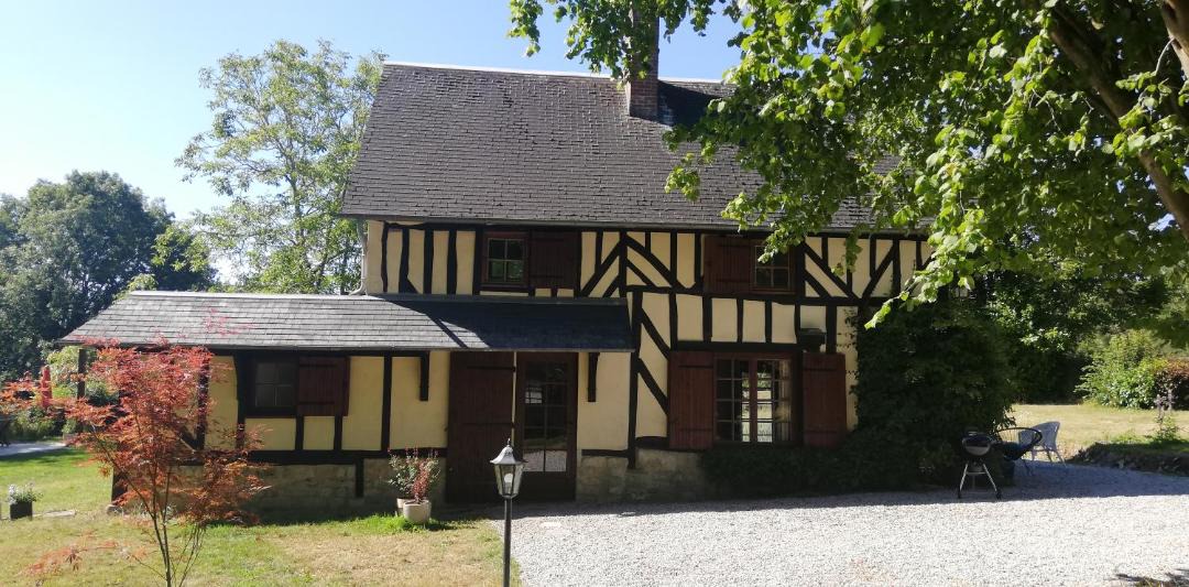 Photo of Buildings in La Fresnaie-Fayel