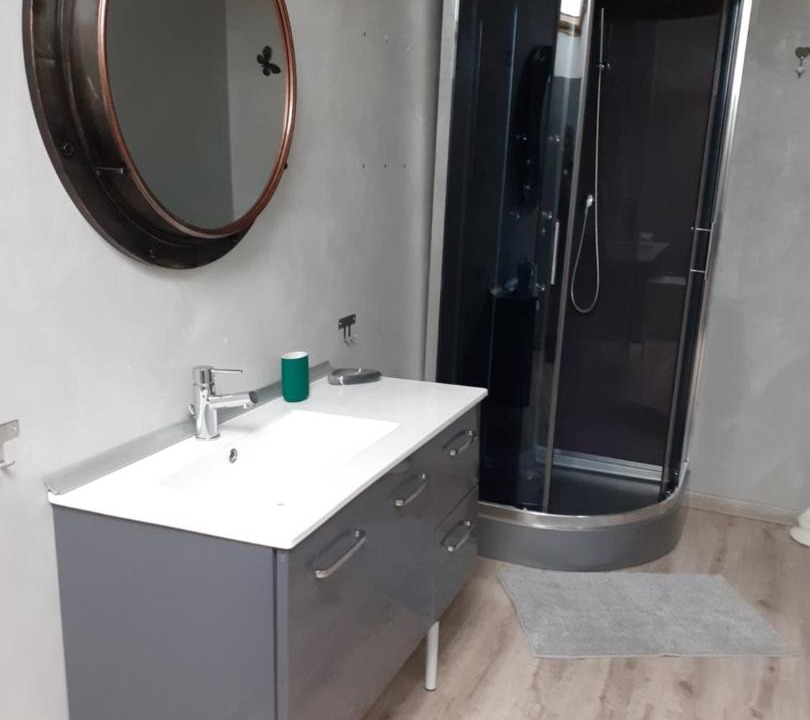 Photo of Bathroom in Tournavaux